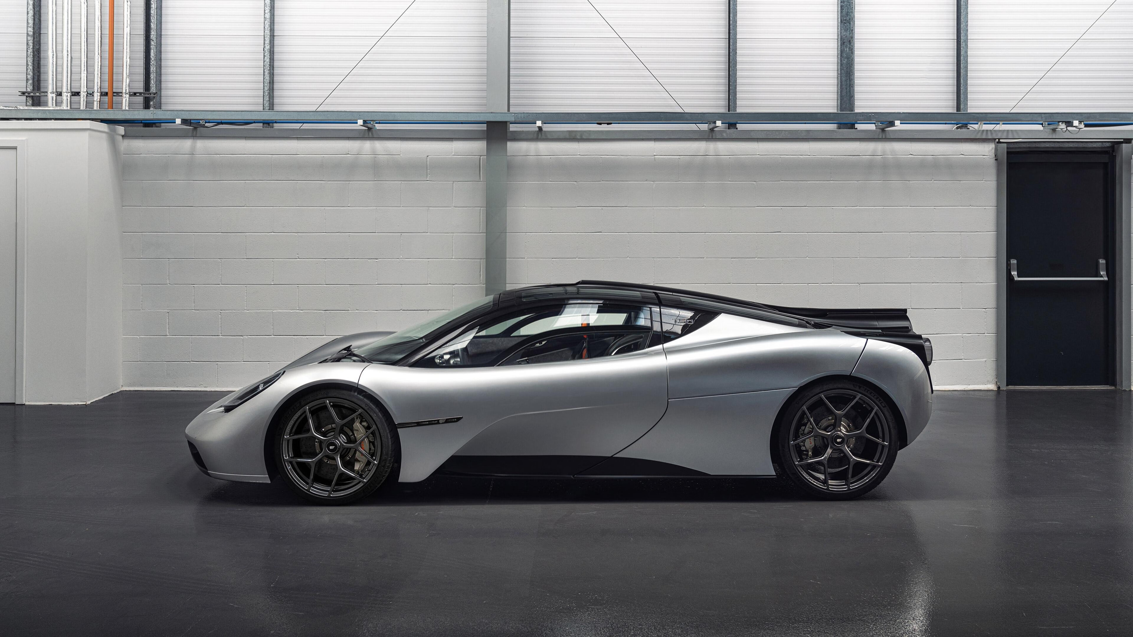 乐鱼体育官网网址-CBA赛场老将焕发第二春 经验助力关键胜利,cba总冠军教练